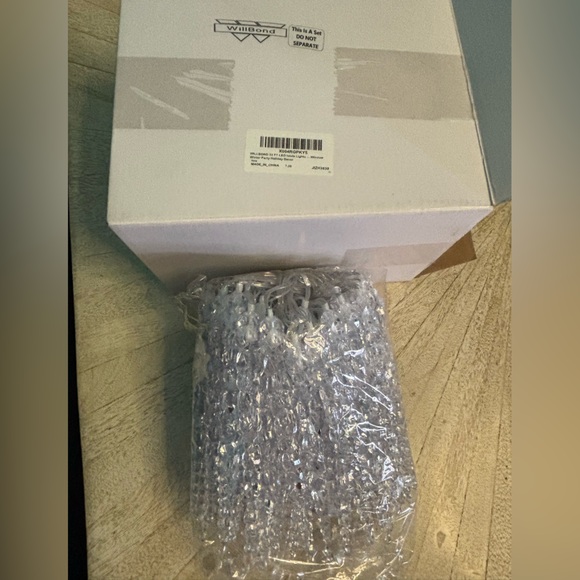 LED Icicle String Lights - Picture 11 of 11